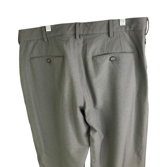 Van Heusen Performance Pants Mens Gray Slim Flex Fit 33 X 32 Flat Front - Picture 3 of 6